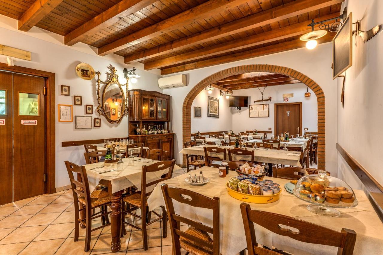 Agriturismo Pozzo Fiorito Castiglione Delle Stiviere Exteriör bild