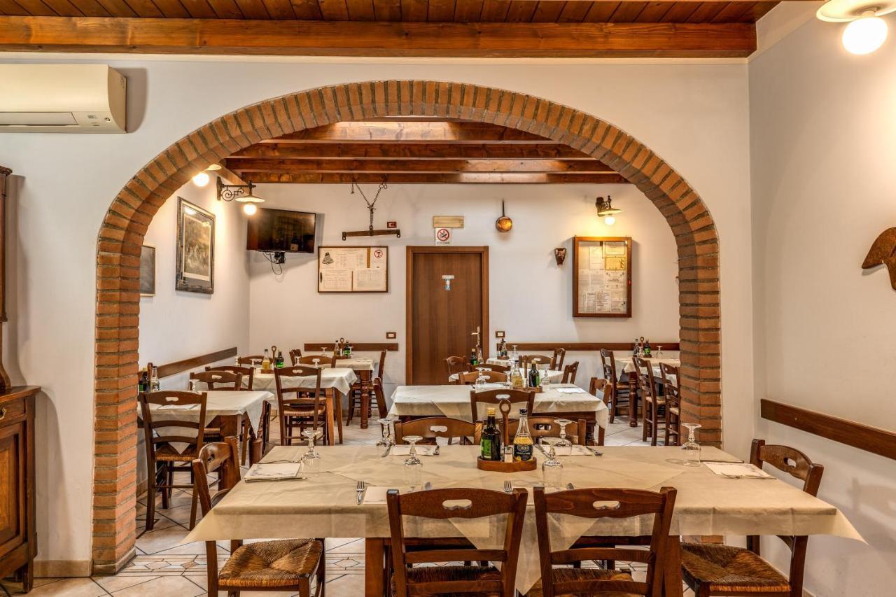 Agriturismo Pozzo Fiorito Castiglione Delle Stiviere Exteriör bild